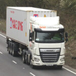 شحن عاجل وفعال إلى السعودية