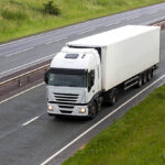 ثقتك أمانتنا: التزامنا بتوصيل بضائعك من مصر للسعودية بأمان!